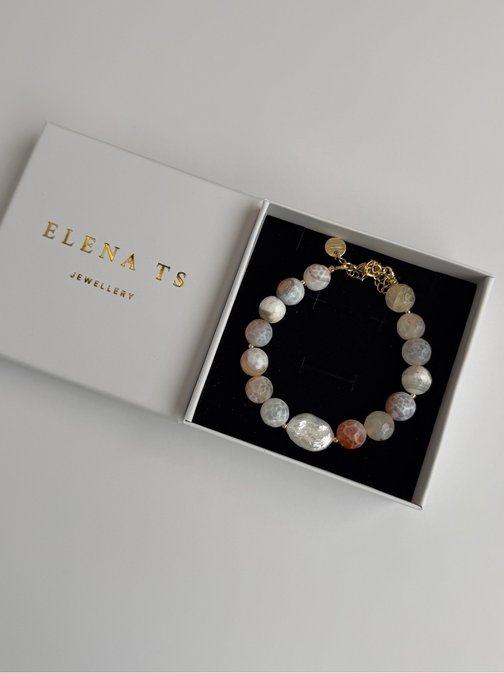 550 Agate Stone Pearl Bracelet